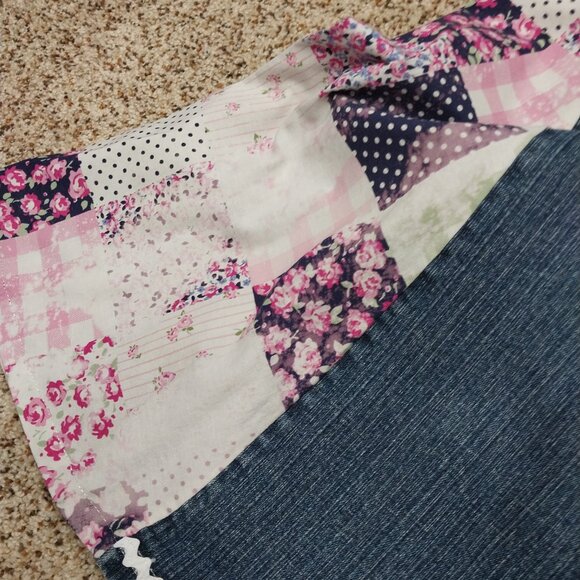 3321 Size 10 Melrose Highrise Upcycled Bleached Bell-Bottoms. - Picture 3 of 6